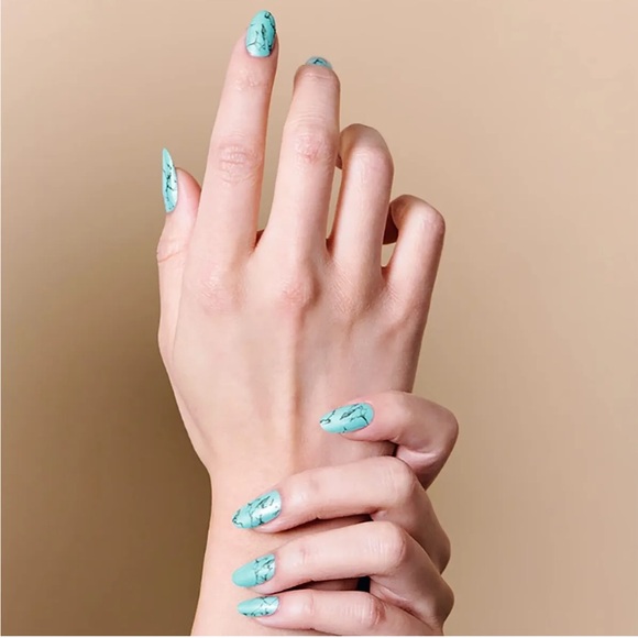 *Retired* Color Street: Mojave Turquoise | Southwestern Blue Stone Marble Frost - Picture 2 of 16